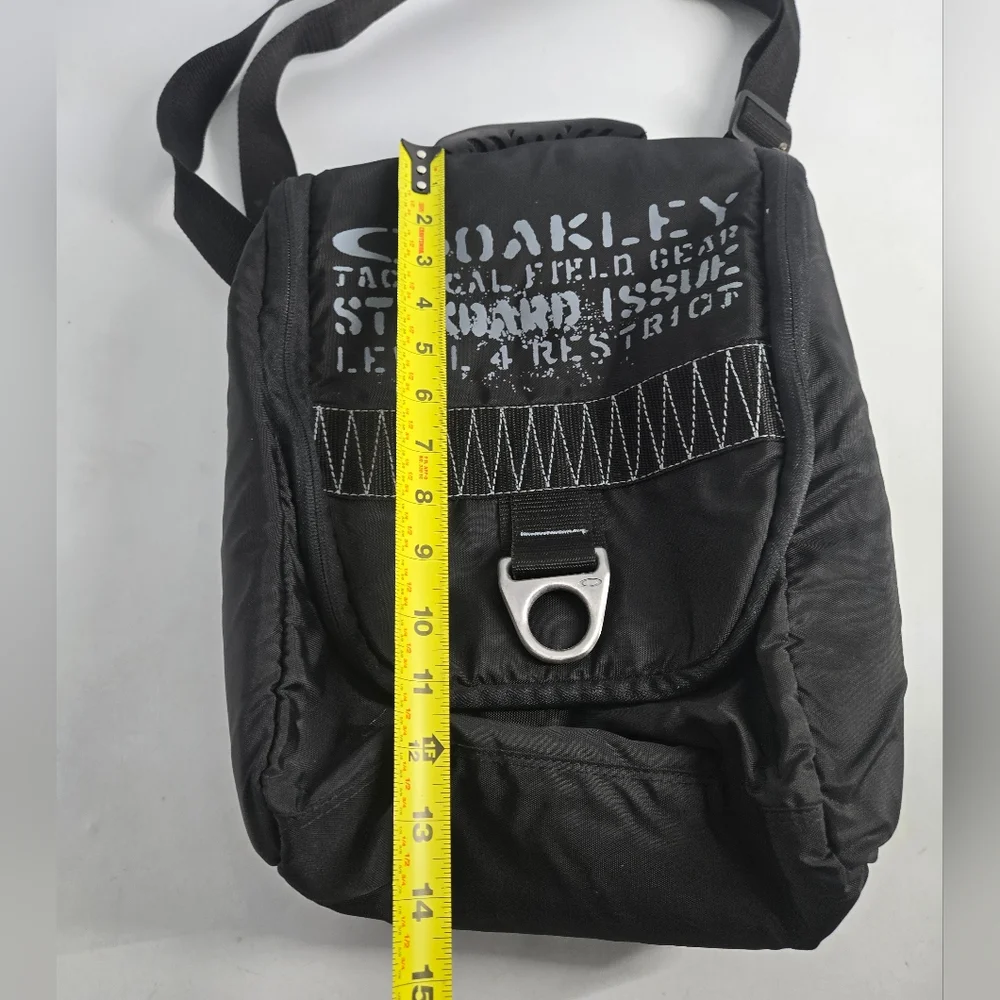 Vintage Oakley Tactical Field Gear Standard Bag